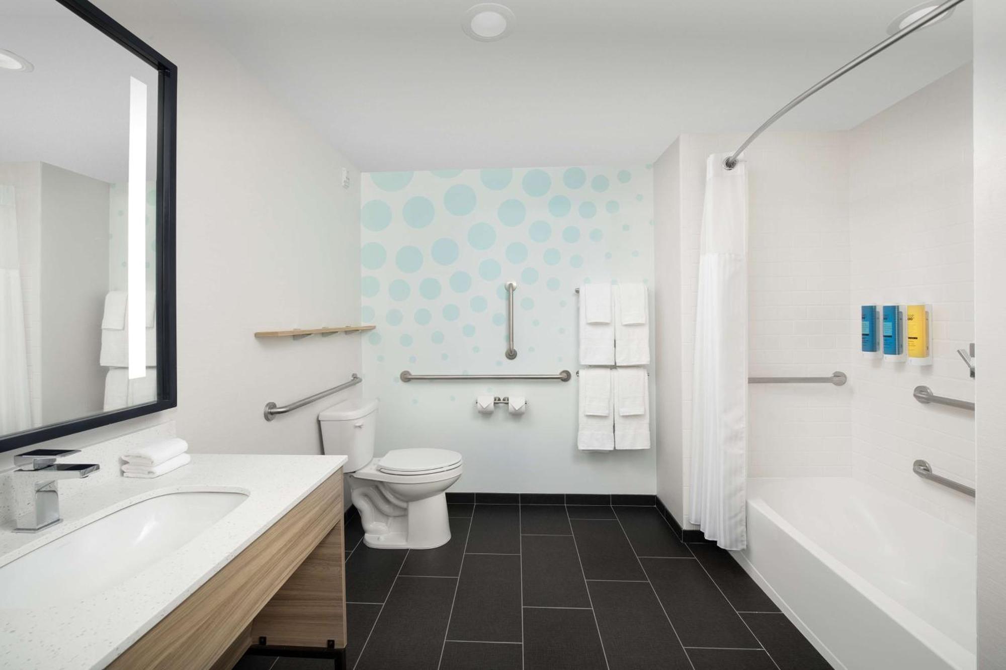 Отель Tru By Hilton Orlando Convention Center Williamsburg Экстерьер фото