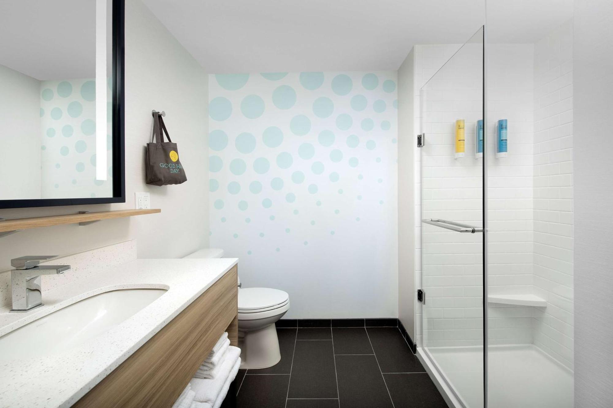 Отель Tru By Hilton Orlando Convention Center Williamsburg Экстерьер фото